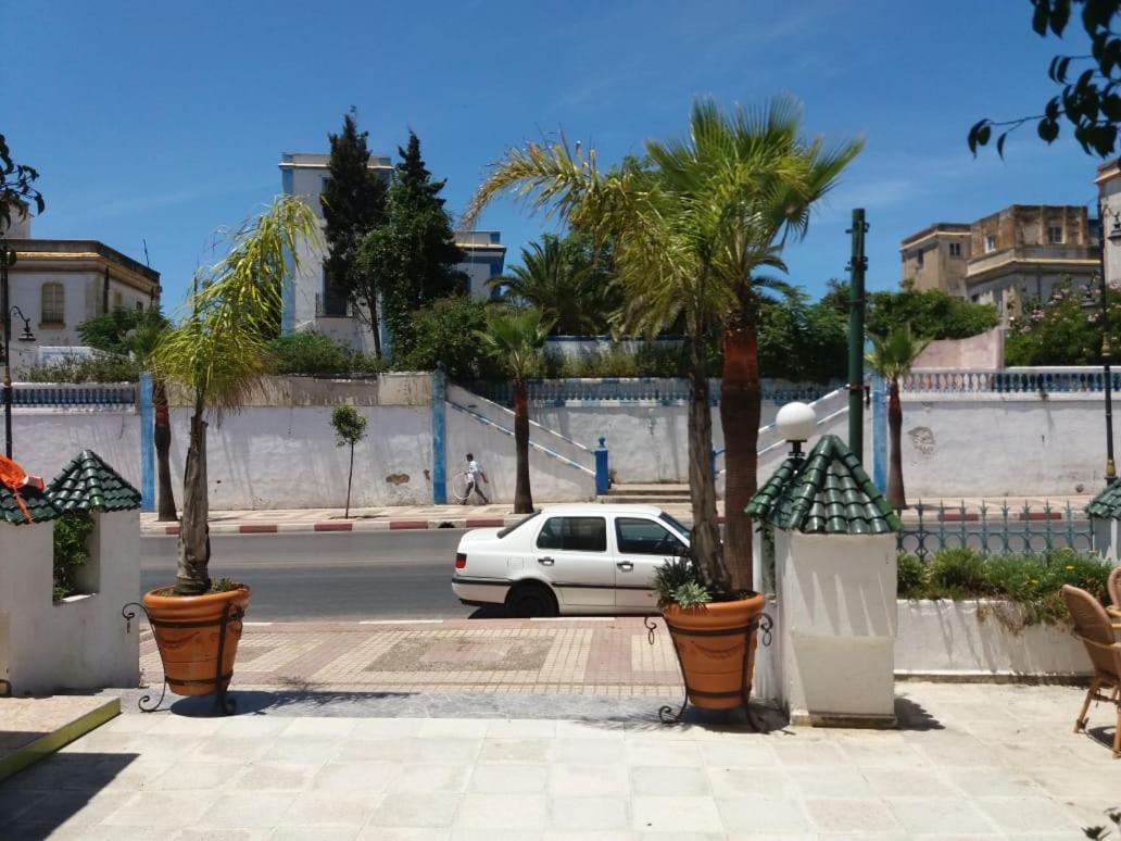 Hotel Choumis Haj Messaoud Larache Ngoại thất bức ảnh